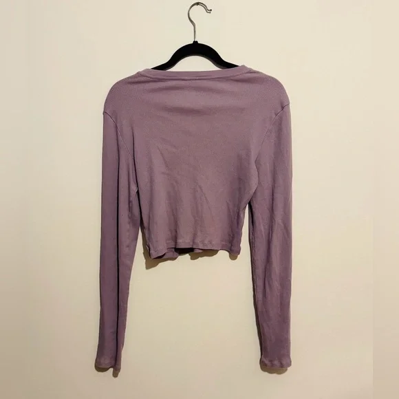 TNA Aritzia Lavender Ribbed Cropped Long Sleeve Top | Size Large - Picture 3 of 5